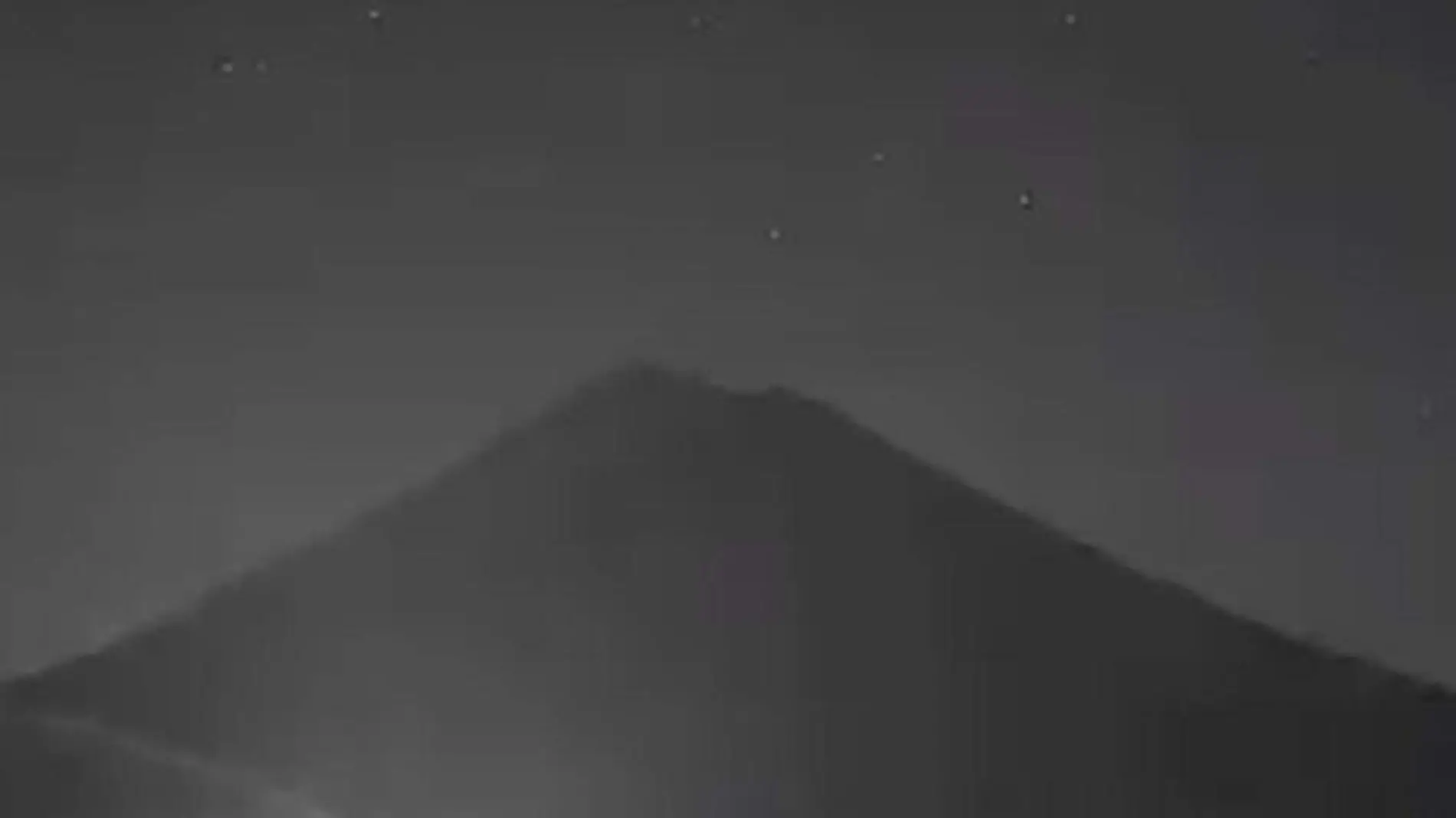 El volcán Popocatépetl le puso la piel chinita a más de uno 